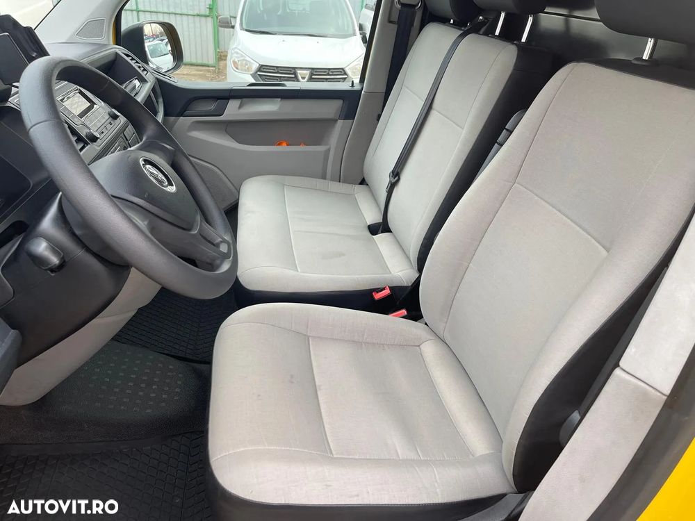 Volkswagen Transporter Kombi T6 2.0 TDI 75 kW LR - 12