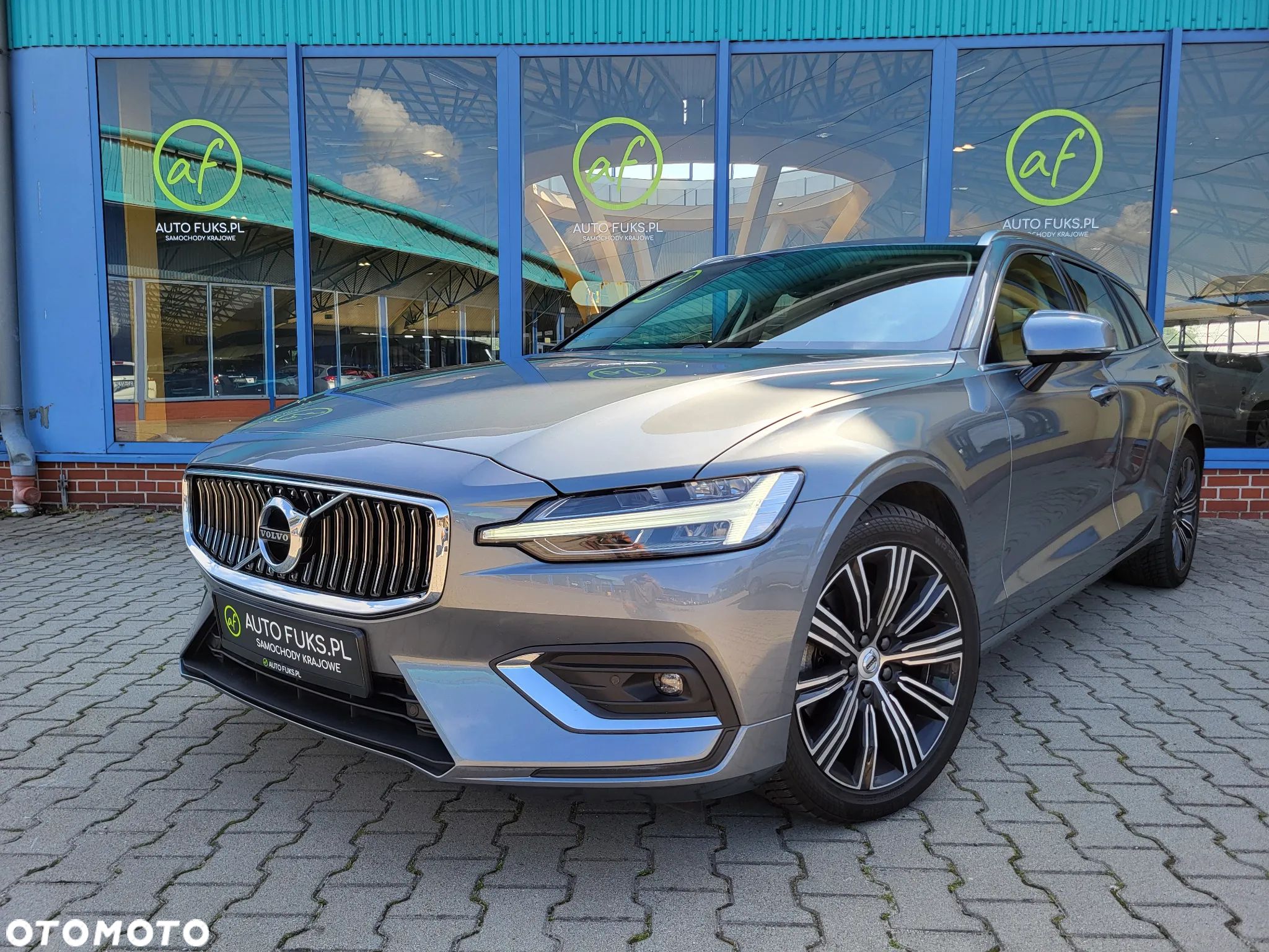 Volvo V60 - 1