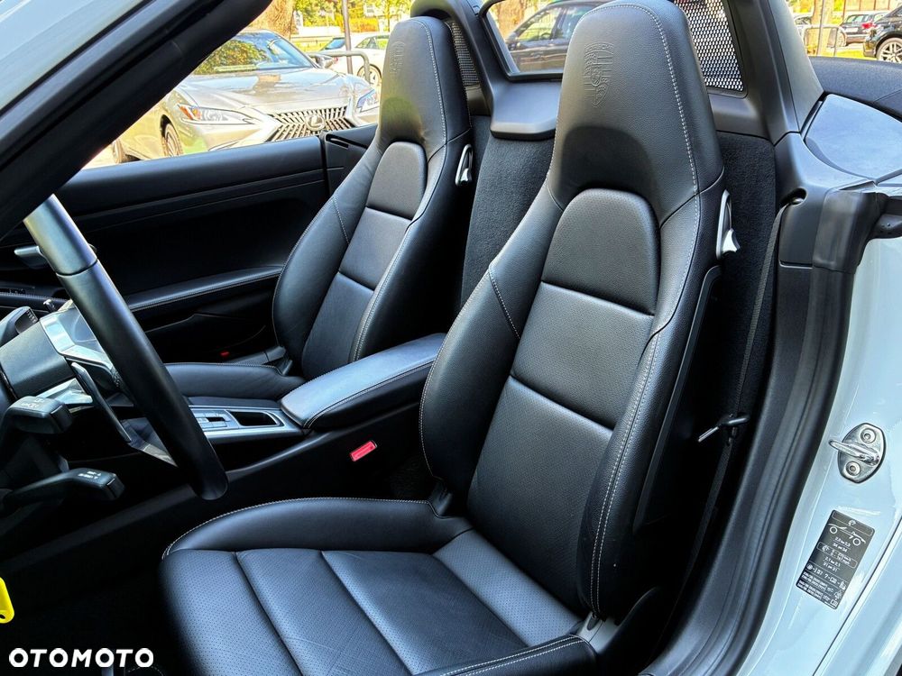 Porsche 718 Boxster - 25