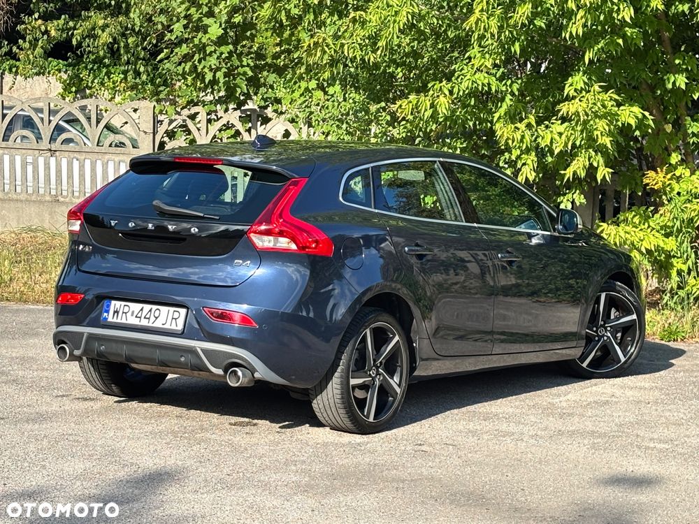 Volvo V40 D4 Drive-E R-Design Summum - 15