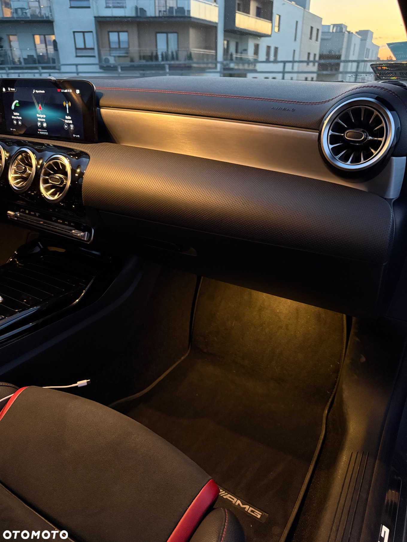 Mercedes-Benz CLA AMG 45 S 4-Matic 8G-DCT - 15
