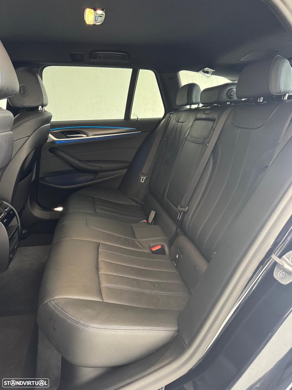 BMW 520 e Pack M - 16