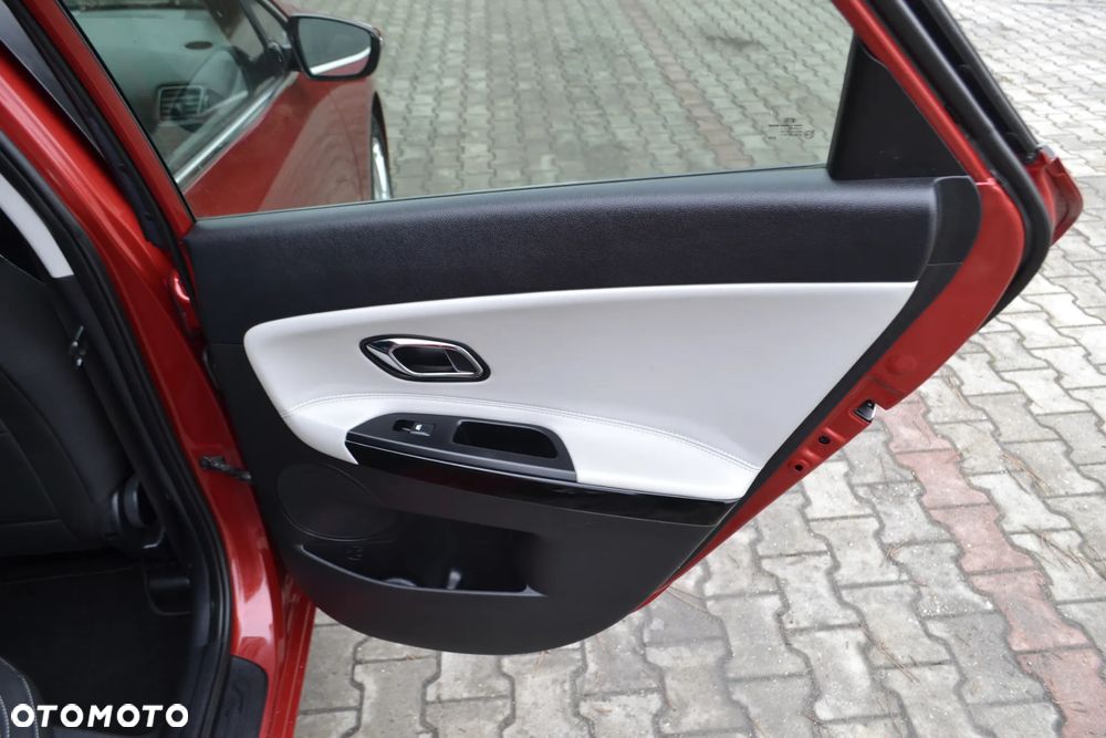 Kia Ceed 1.6 GDI L DCT - 20