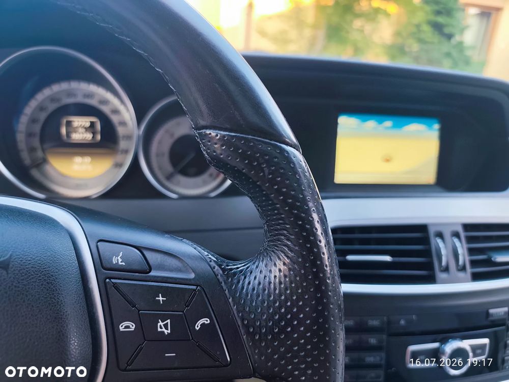 Mercedes-Benz Klasa C 200 CDI BlueEff Avantgarde - 22