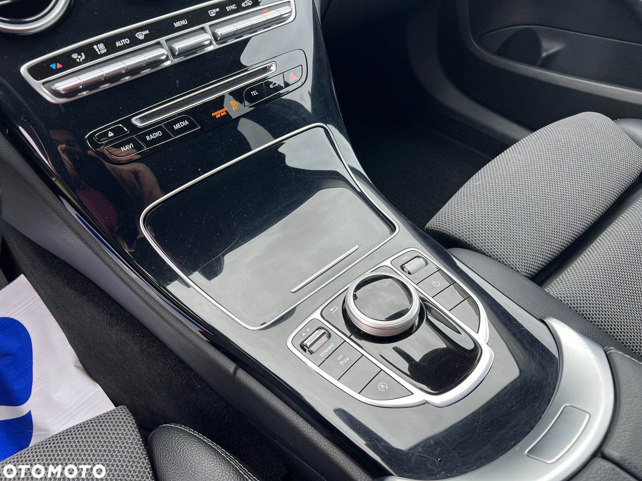 Mercedes-Benz Klasa C 180 (BlueTEC) d 7G-TRONIC Avantgarde - 35