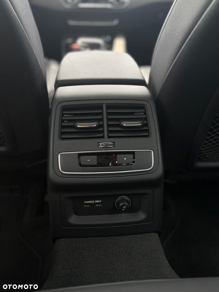 Audi A4 Limousine 45 TFSI mHEV Quattro S Line S tronic - 13