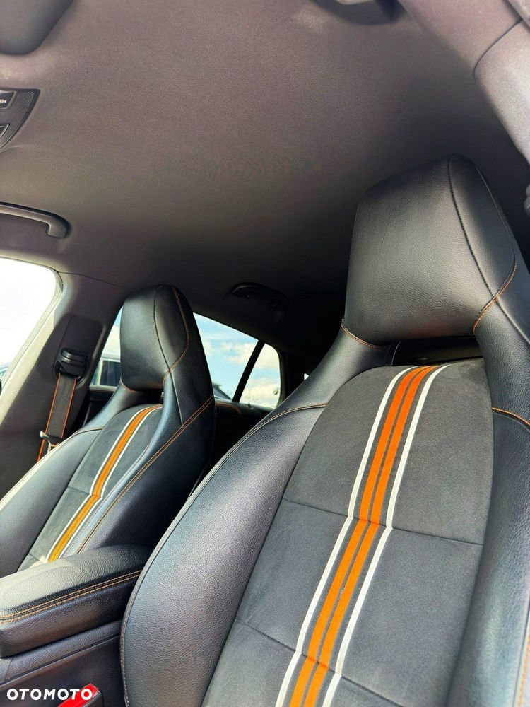Mercedes-Benz CLA Shooting Brake 220 (CDI) d 4Matic 7G-DCT Orange Art Edition - 13