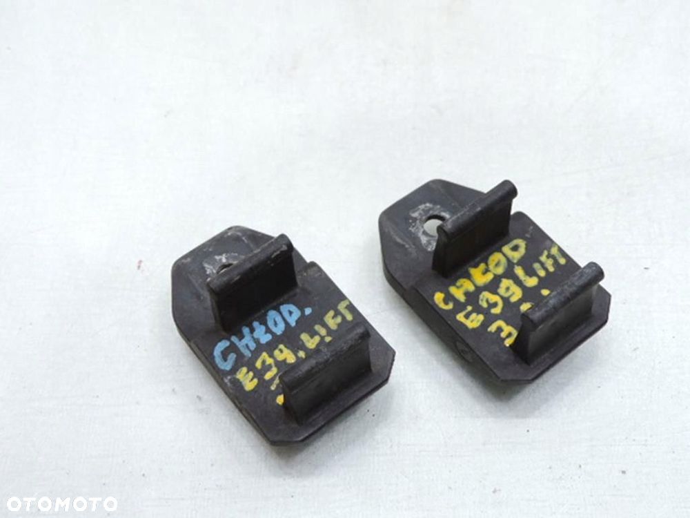 UCHWYT MOCOWANIE CHŁODNICY BMW E39 LIFT - 8