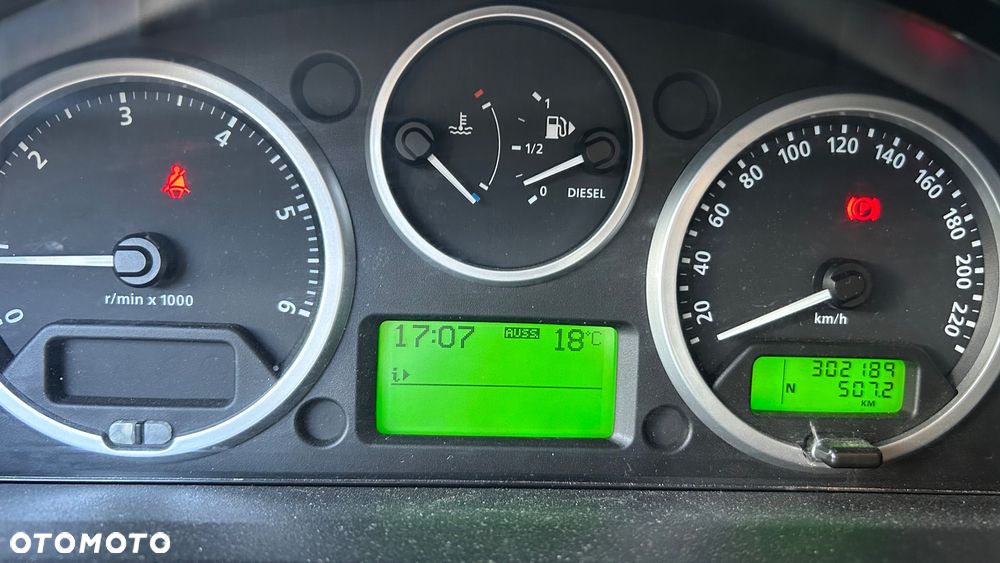 Land Rover Discovery 2.7D V6 S - 3