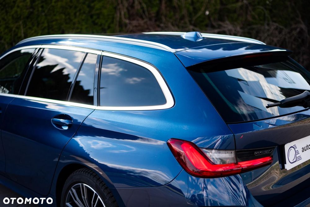 BMW Seria 3 320d xDrive - 41