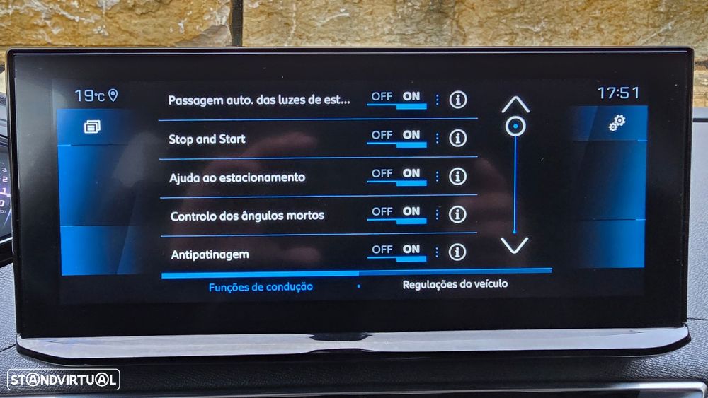 Peugeot 3008 1.5 BlueHDi Allure Pack - 26