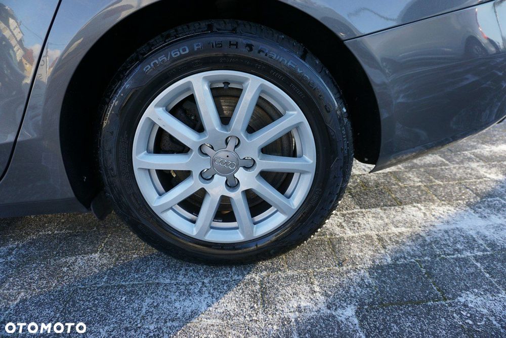 Audi A4 Allroad - 16