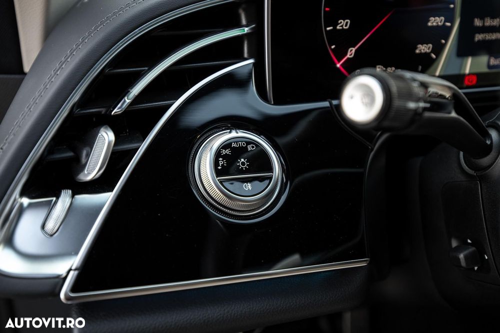 Mercedes-Benz E 200 9G-TRONIC Edition AMG Line - 27