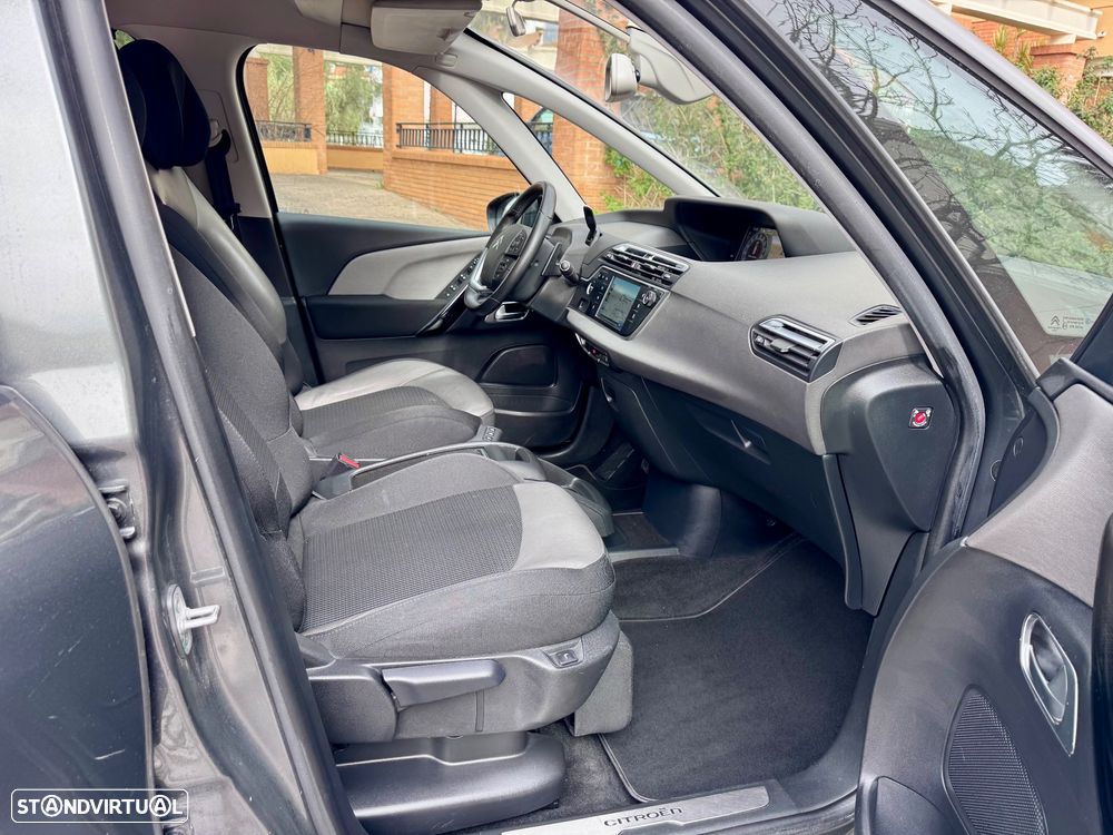Citroën C4 Grand Picasso - 13