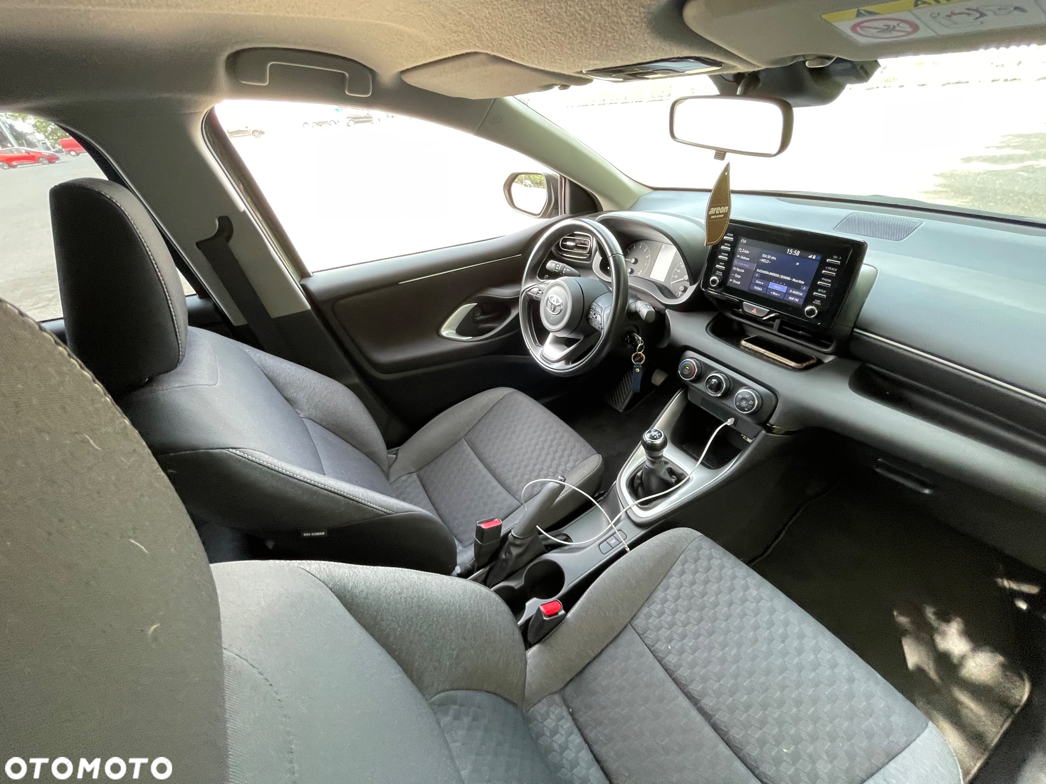 Toyota Yaris 1.5 Comfort - 29