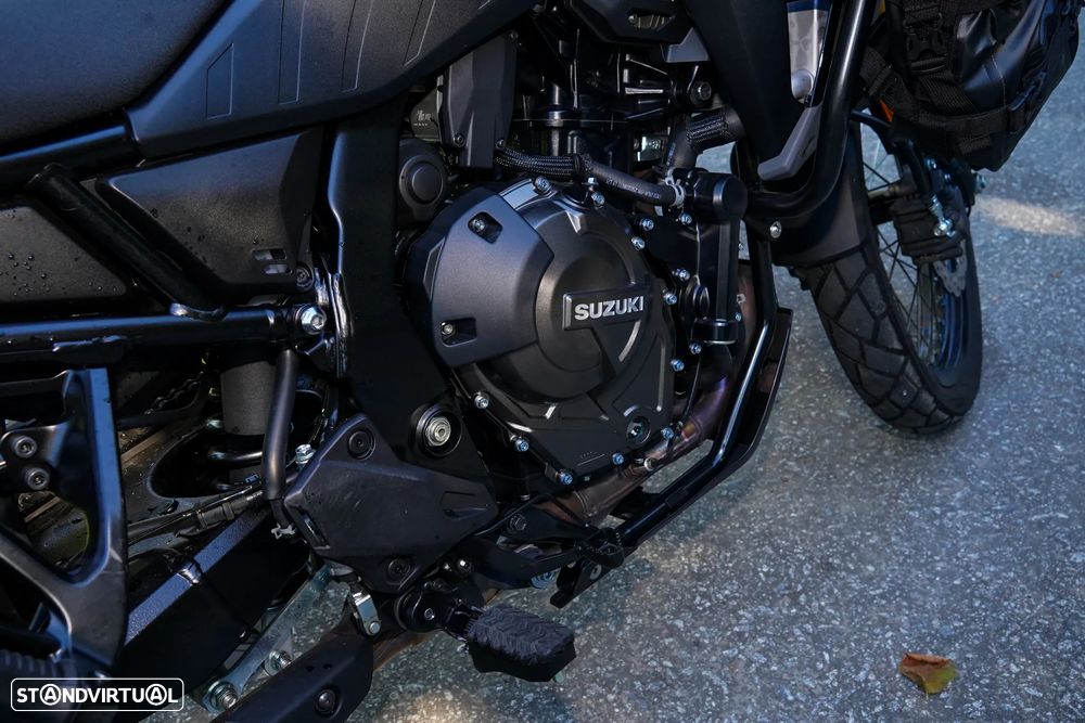Suzuki v-strom 800 DE - 6