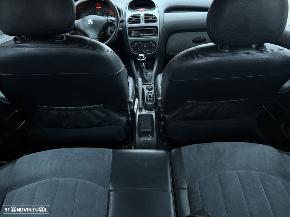 Peugeot 206 1.4 16V XS - 16