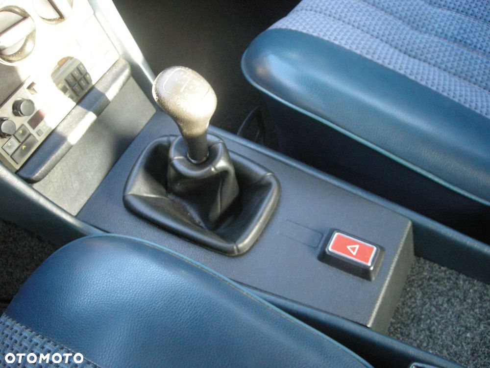 Mercedes-Benz W123 - 18