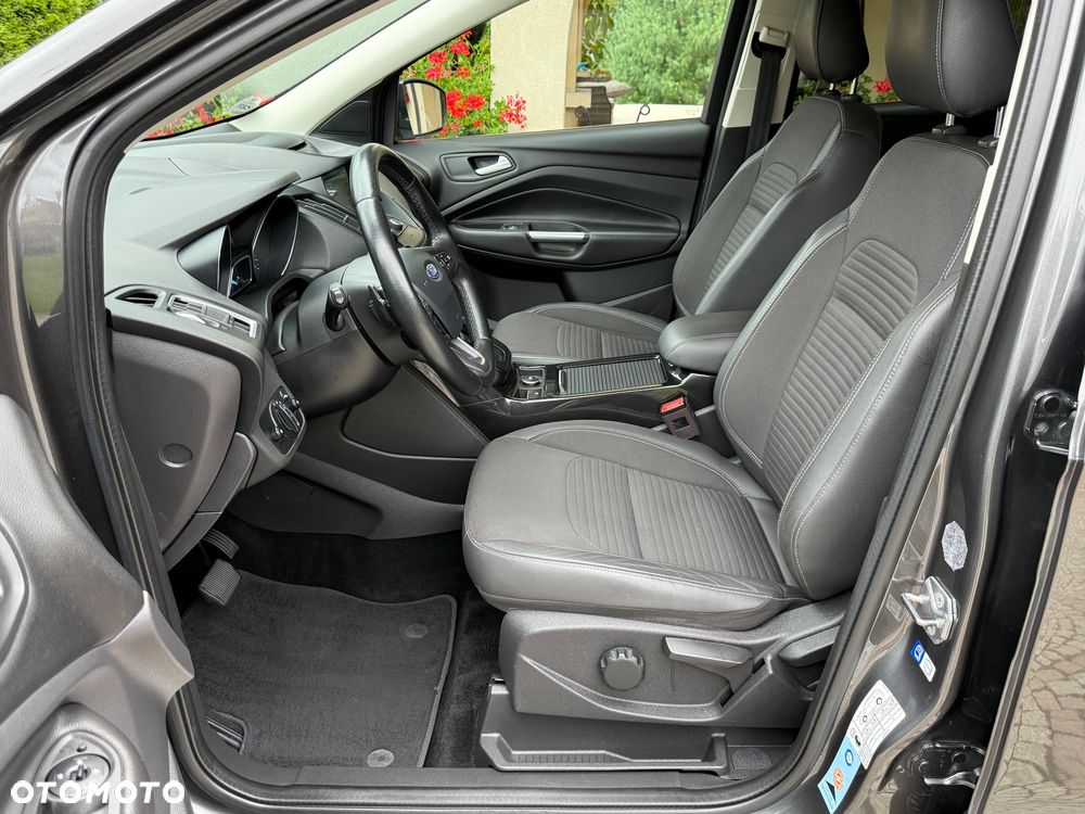 Ford Kuga 2.0 TDCi 4WD Titanium Plus - 16