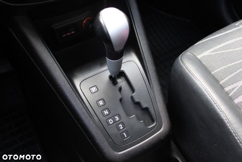 Kia Venga - 30
