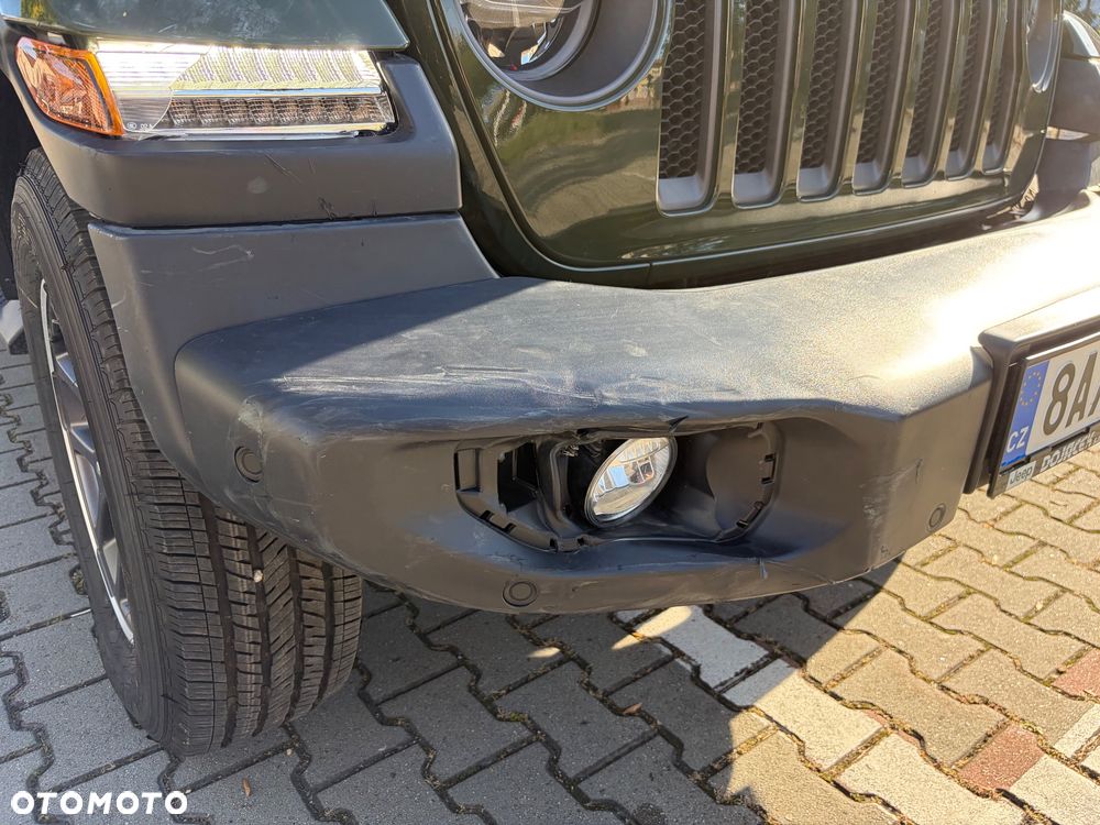 Jeep Wrangler - 9