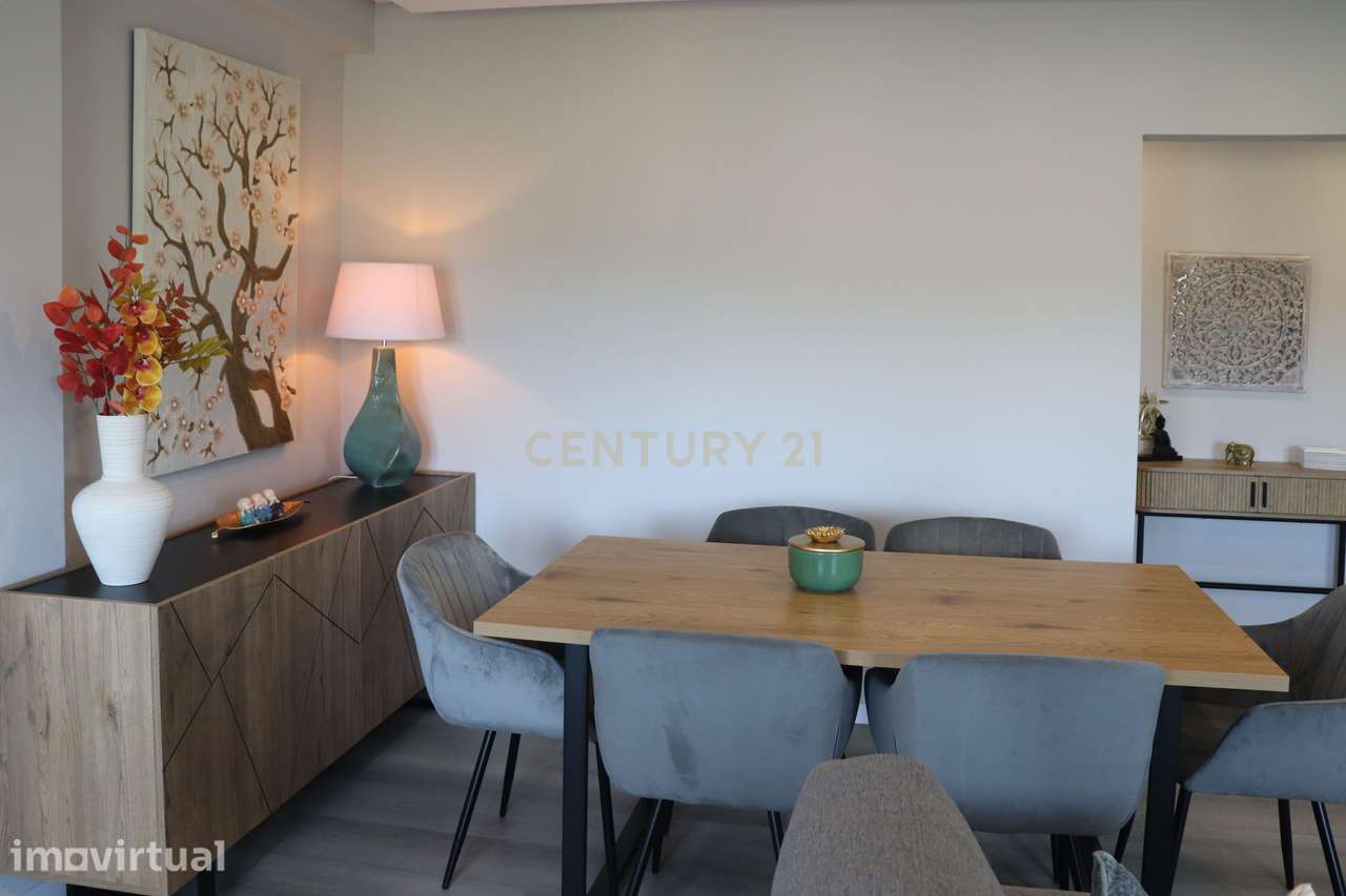 Apartamento Renovado com vista  para a serra da Arrábida em Setúbal - Grande imagem: 3/43
