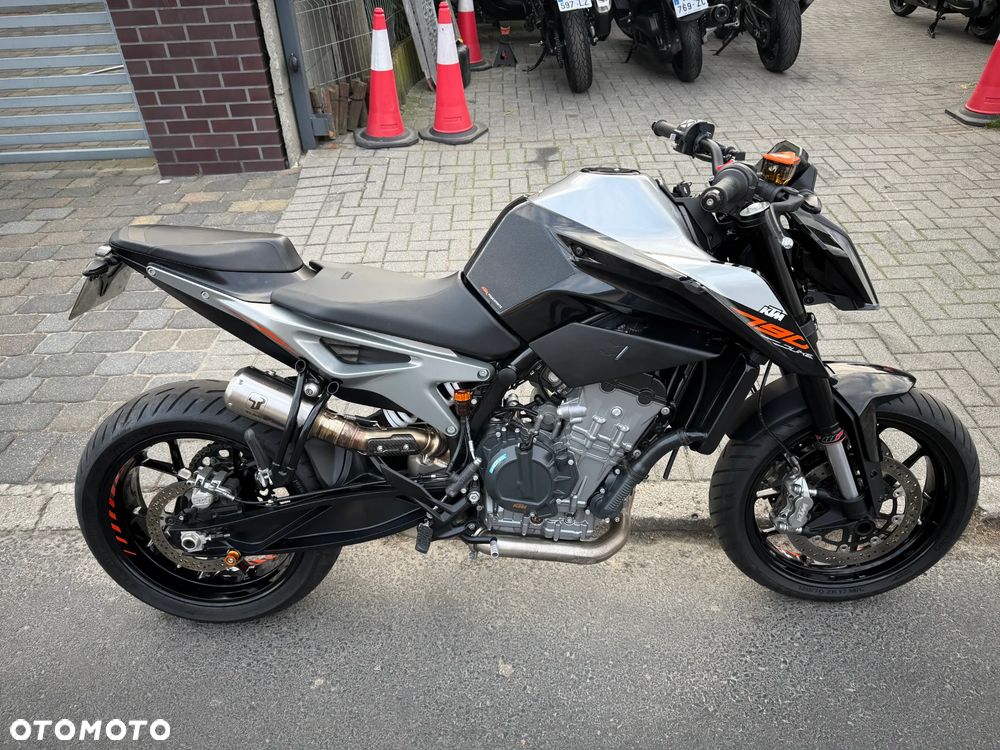 KTM Duke - 4