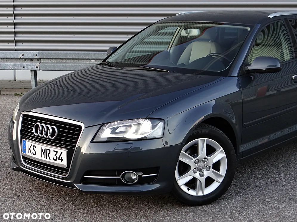 Audi A3 Sportback 1.6 TDI Attraction - 9