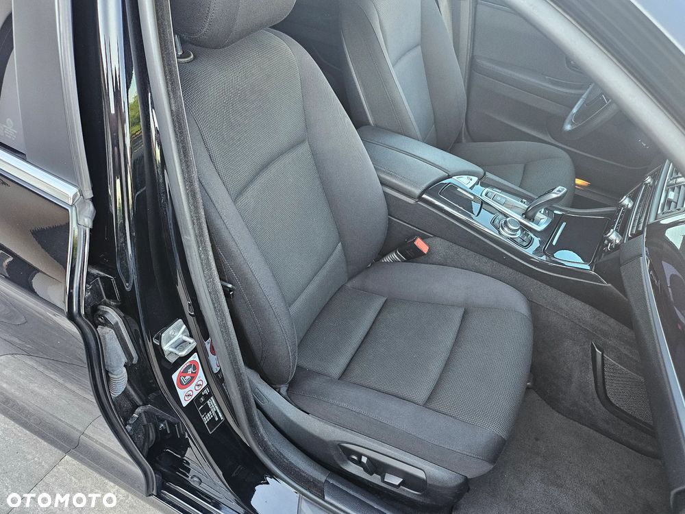 BMW Seria 5 - 21