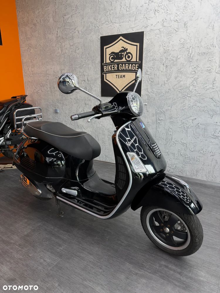 Vespa GTS - 6
