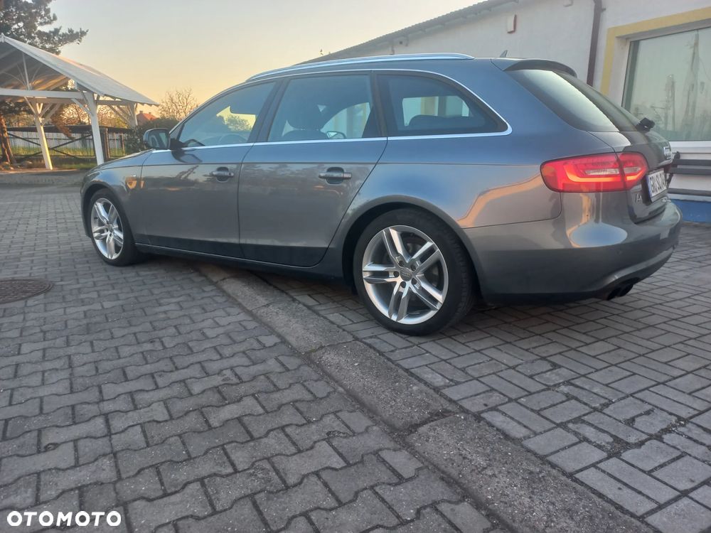 Audi A4 Avant 2.0 TDI DPF S line Sportpaket - 8