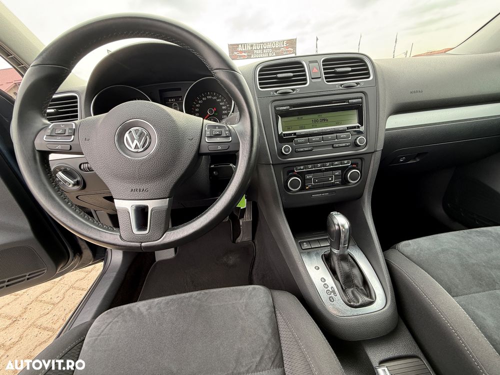 Volkswagen Golf 1.6 TDI BlueMotion Technology DSG Comfortline - 9