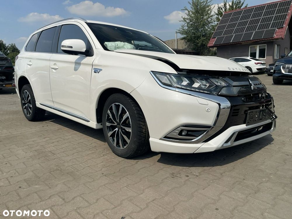Mitsubishi Outlander 2.4 4WD Spirit - 5