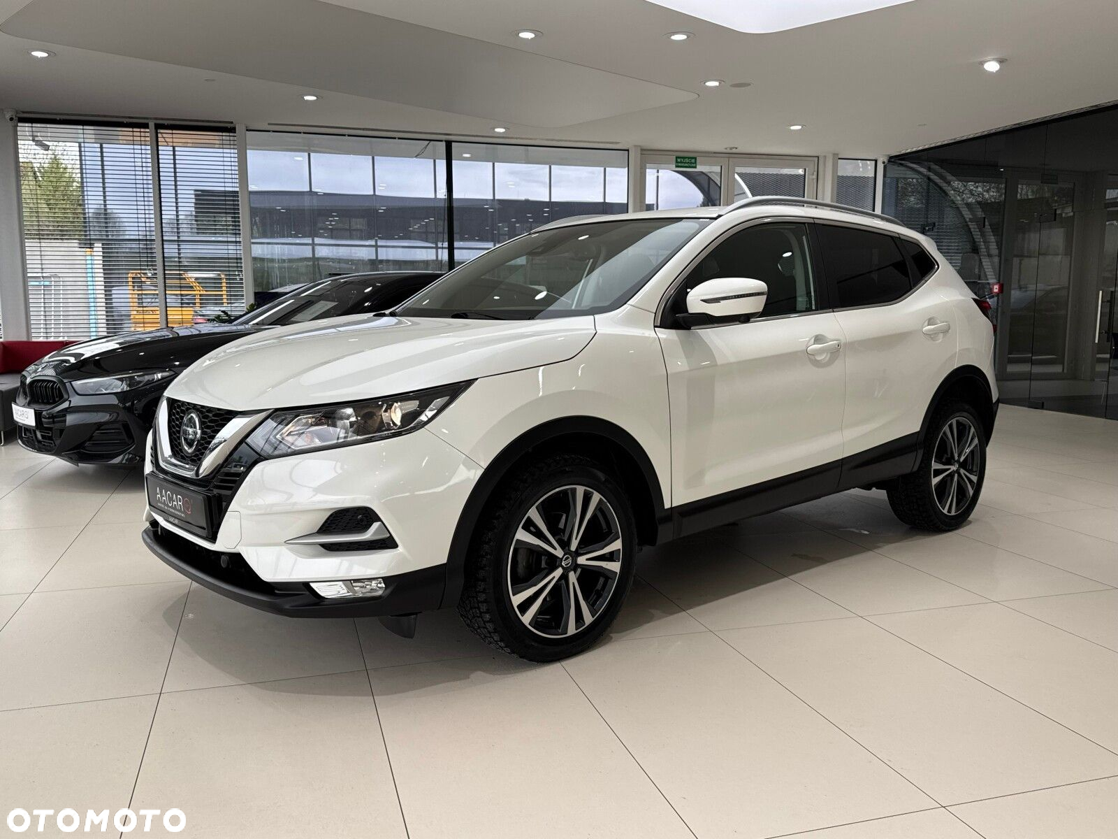 Nissan Qashqai 1.3 DIG-T N-Connecta - 2