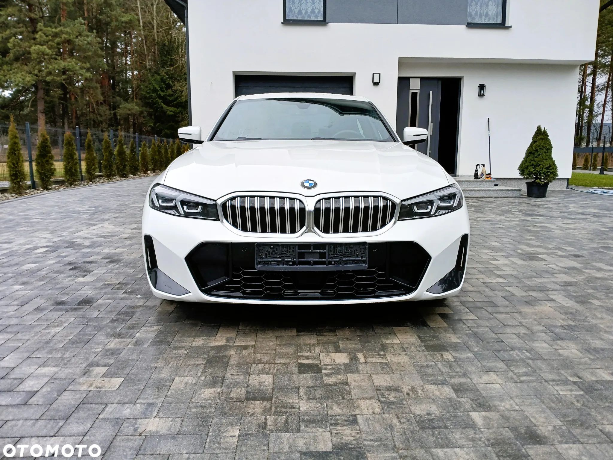 BMW Seria 3 330i M Sport sport - 1