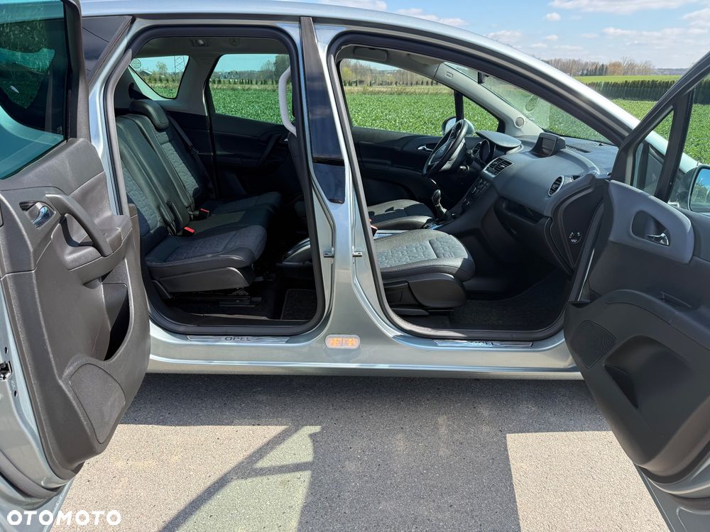 Opel Meriva 1.4 T Cosmo - 14