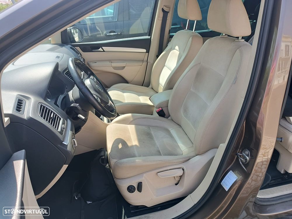 VW Sharan 2.0 TDI Highline - 9