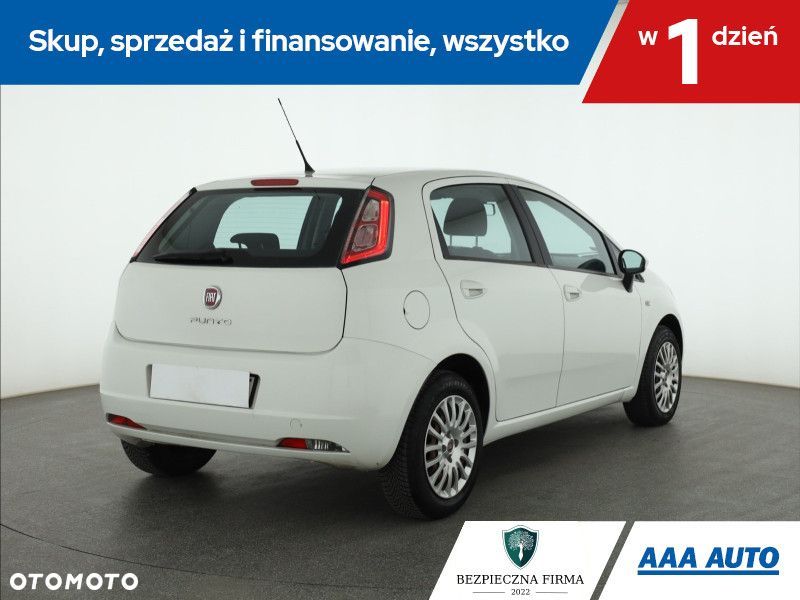 Fiat Punto 2012 - 7