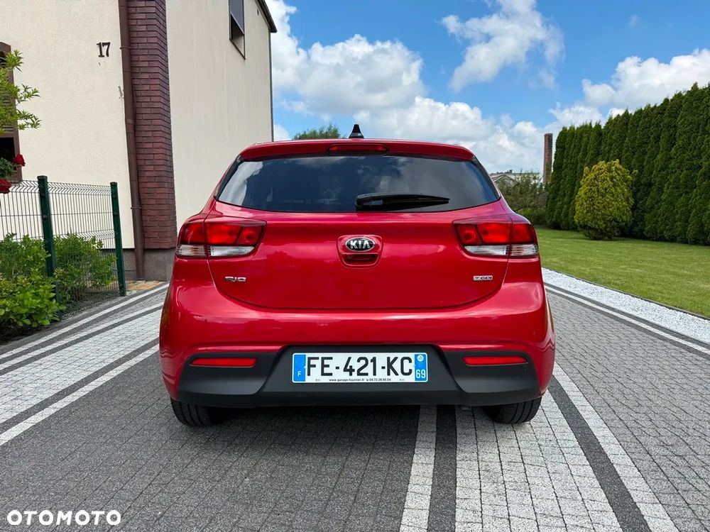 Kia Rio 1.0 T-GDI 100 Dream-Team Edition - 8