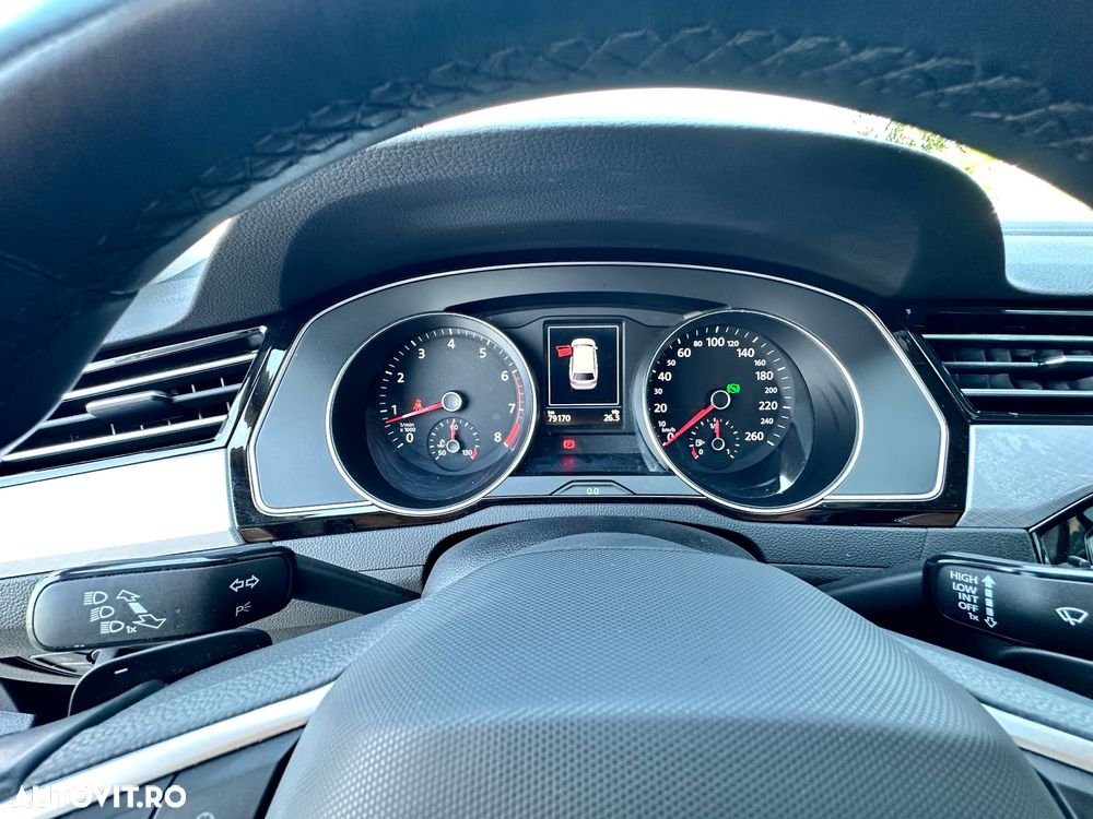 Volkswagen Passat 1.5 TSI OPF DSG Business - 14