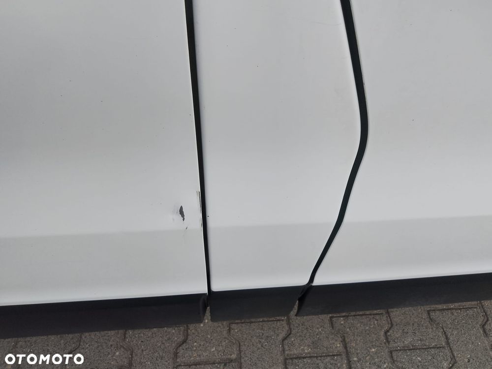 Renault Trafic - 13