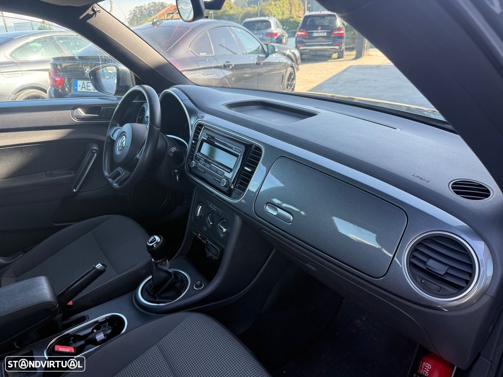 VW New Beetle 1.6 TDi Design - 13