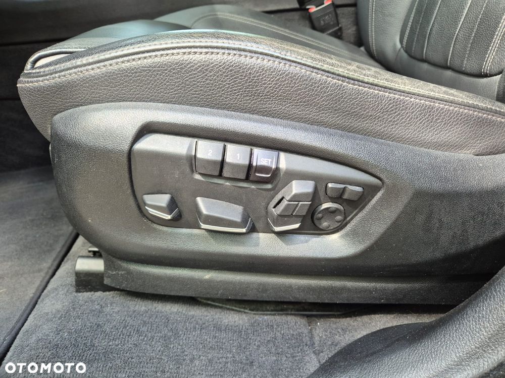BMW X5 sDrive25d - 14