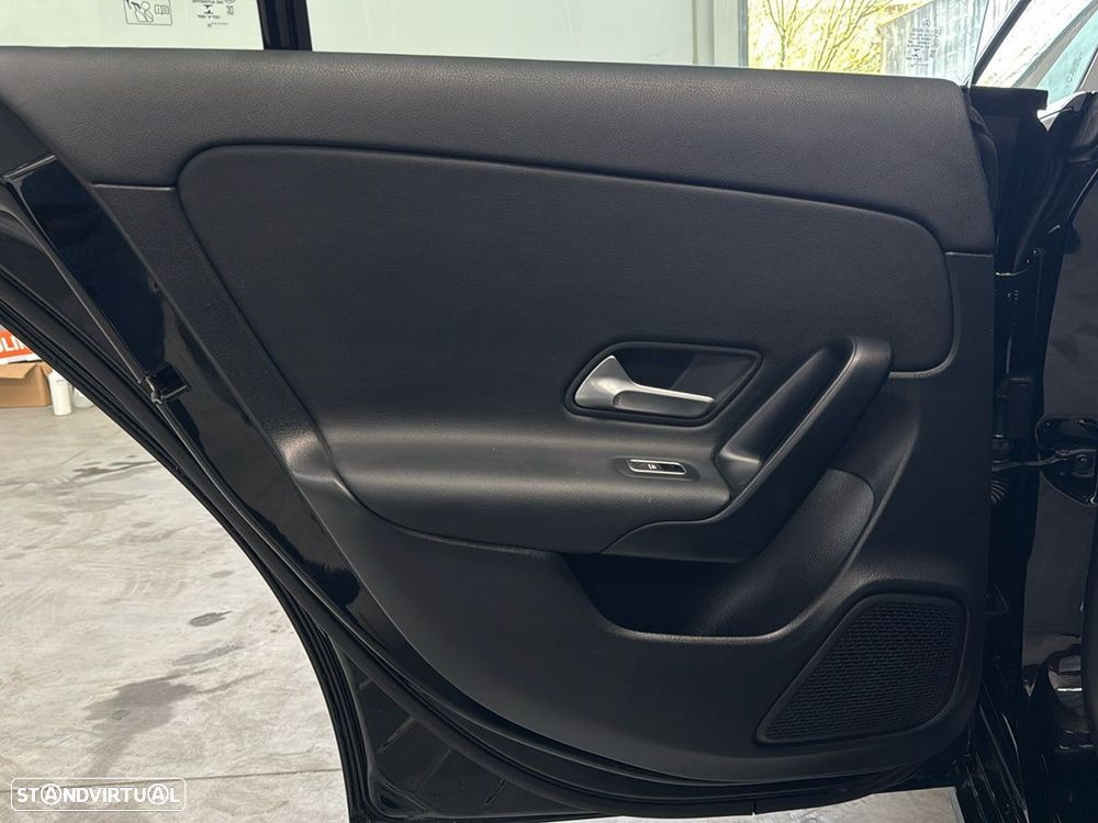 Mercedes-Benz CLA 180 - 19