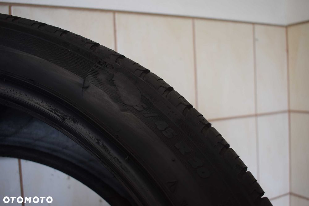 R20 245/45 Michelin Latitude Tour HP - 4