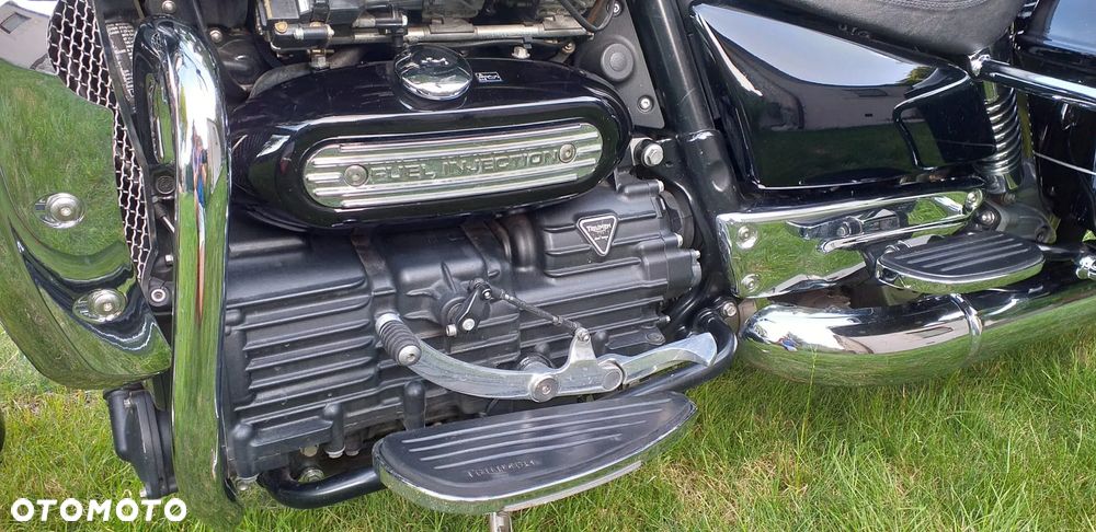 Triumph Rocket - 10