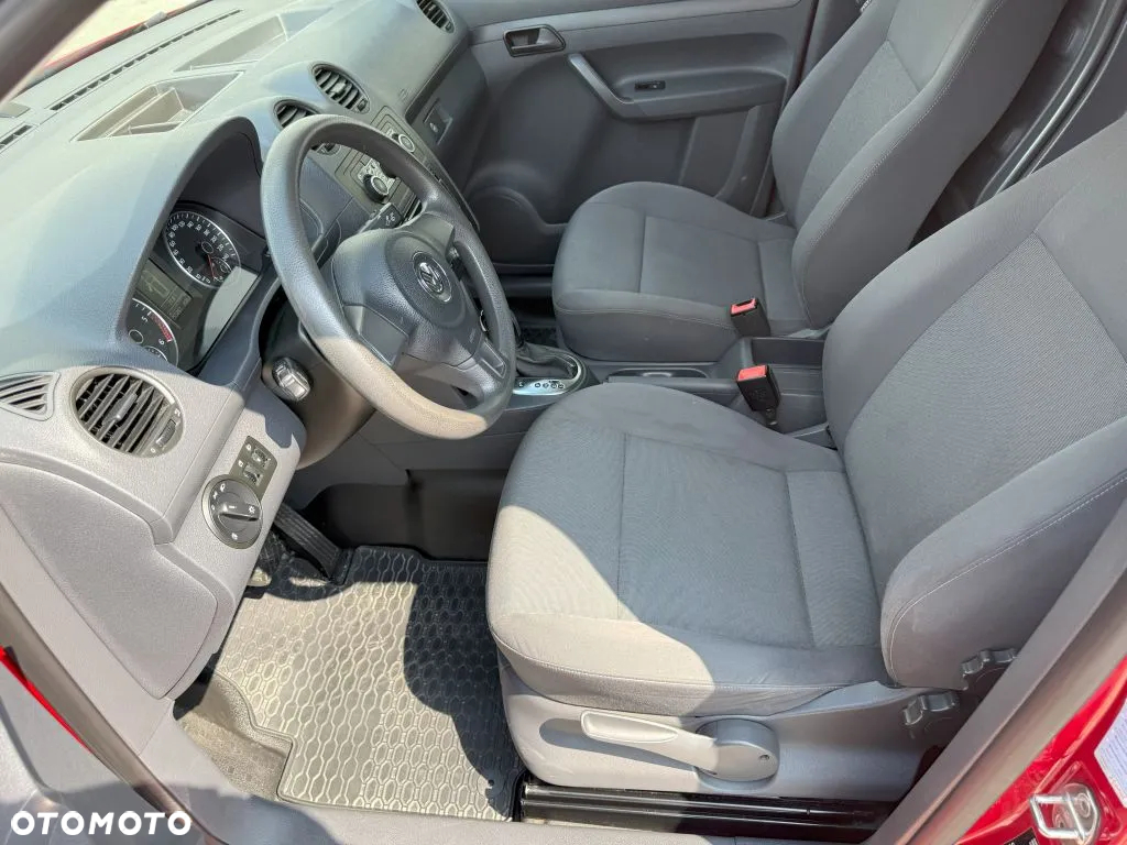 Volkswagen Caddy - 11