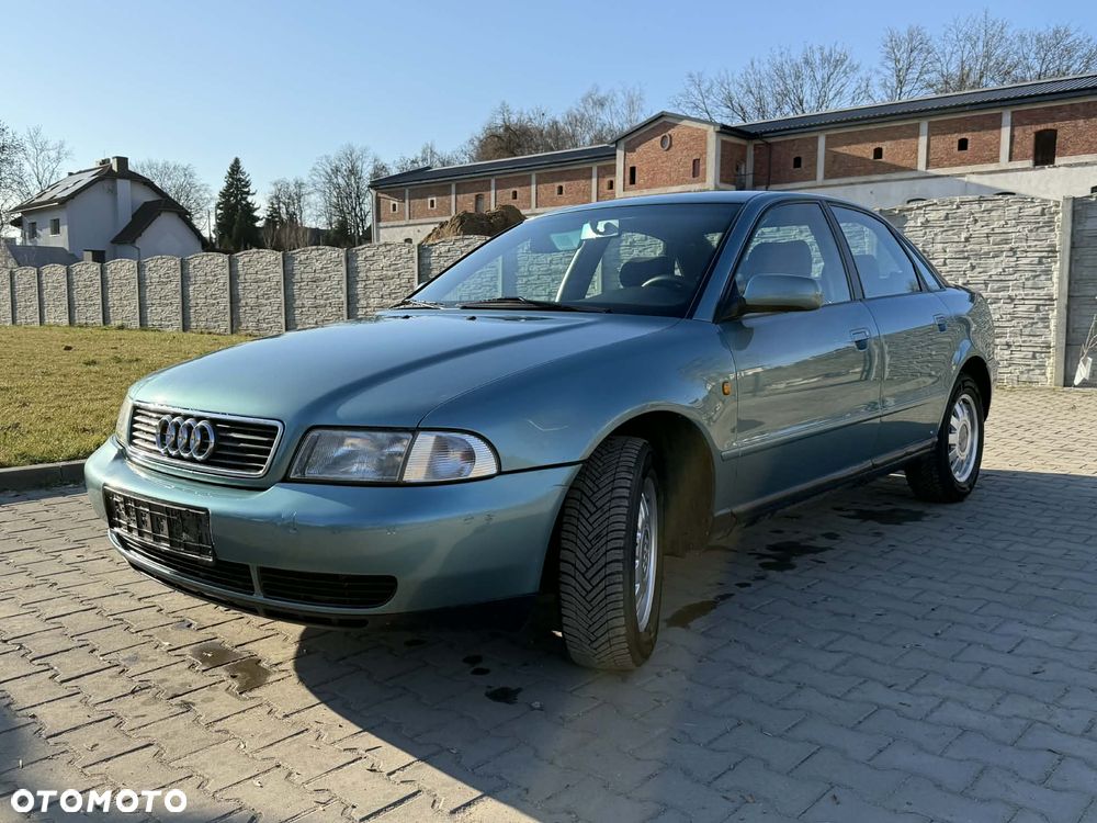 Audi A4 Avant - 7