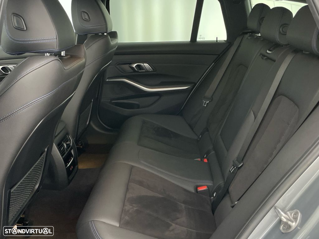 BMW 320 d Touring Pack M Auto - 12