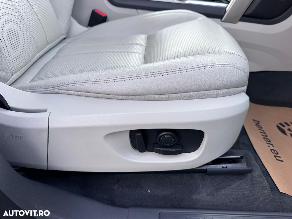 Land Rover Discovery Sport 2.0 l TD4 HSE Aut. - 11